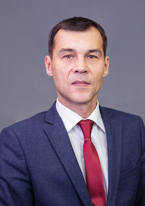 Андрей Тулубаев, директор Центра компетенций «Бурение на суше» Тюменского индустриального университета, канд.техн.наук., доцент.